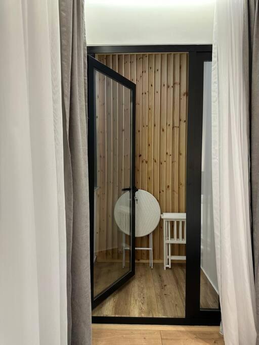 Elegant - Center Apartamento Tirana